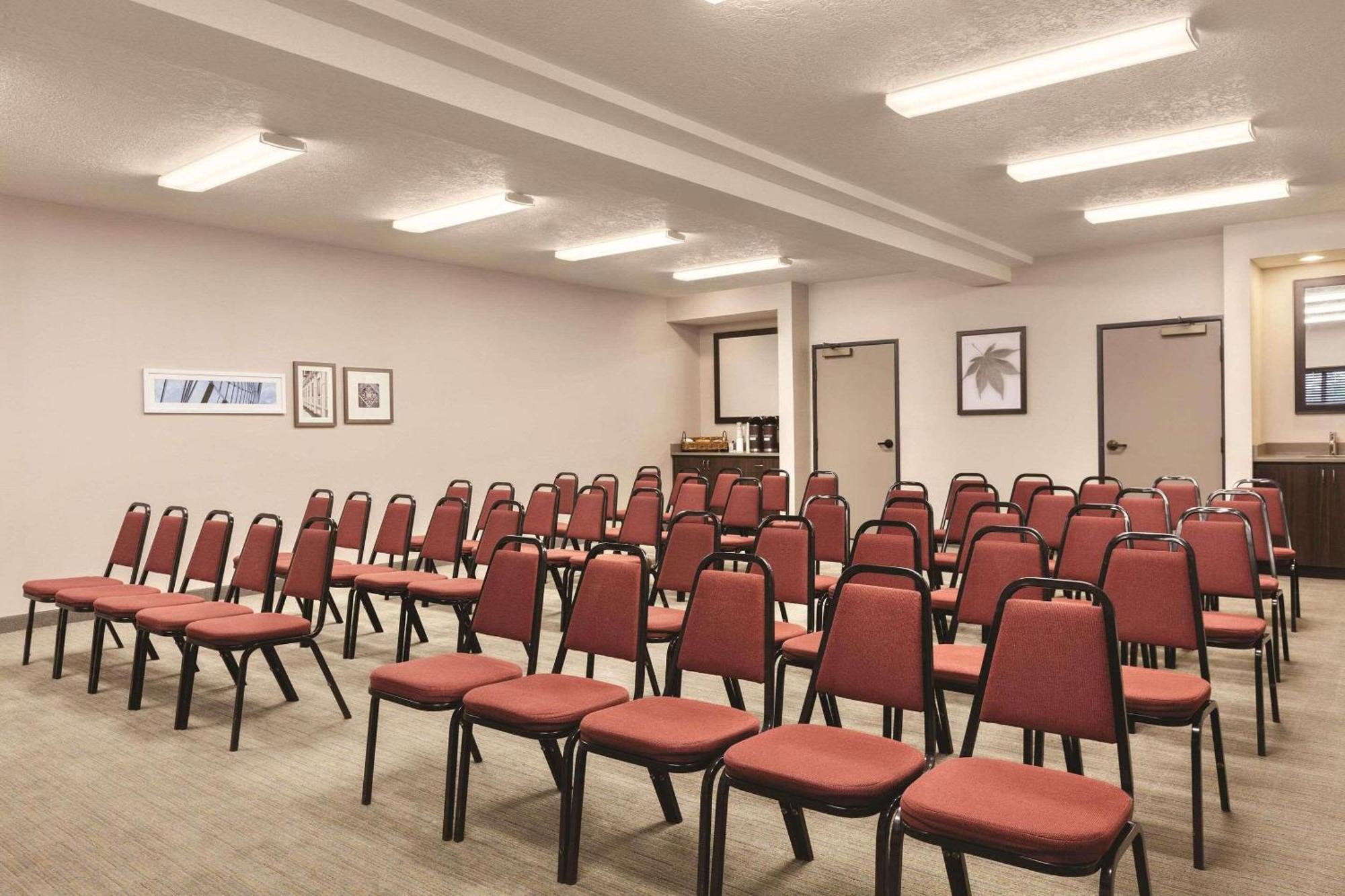 Country Inn & Suites By Radisson, Prineville, Or エクステリア 写真